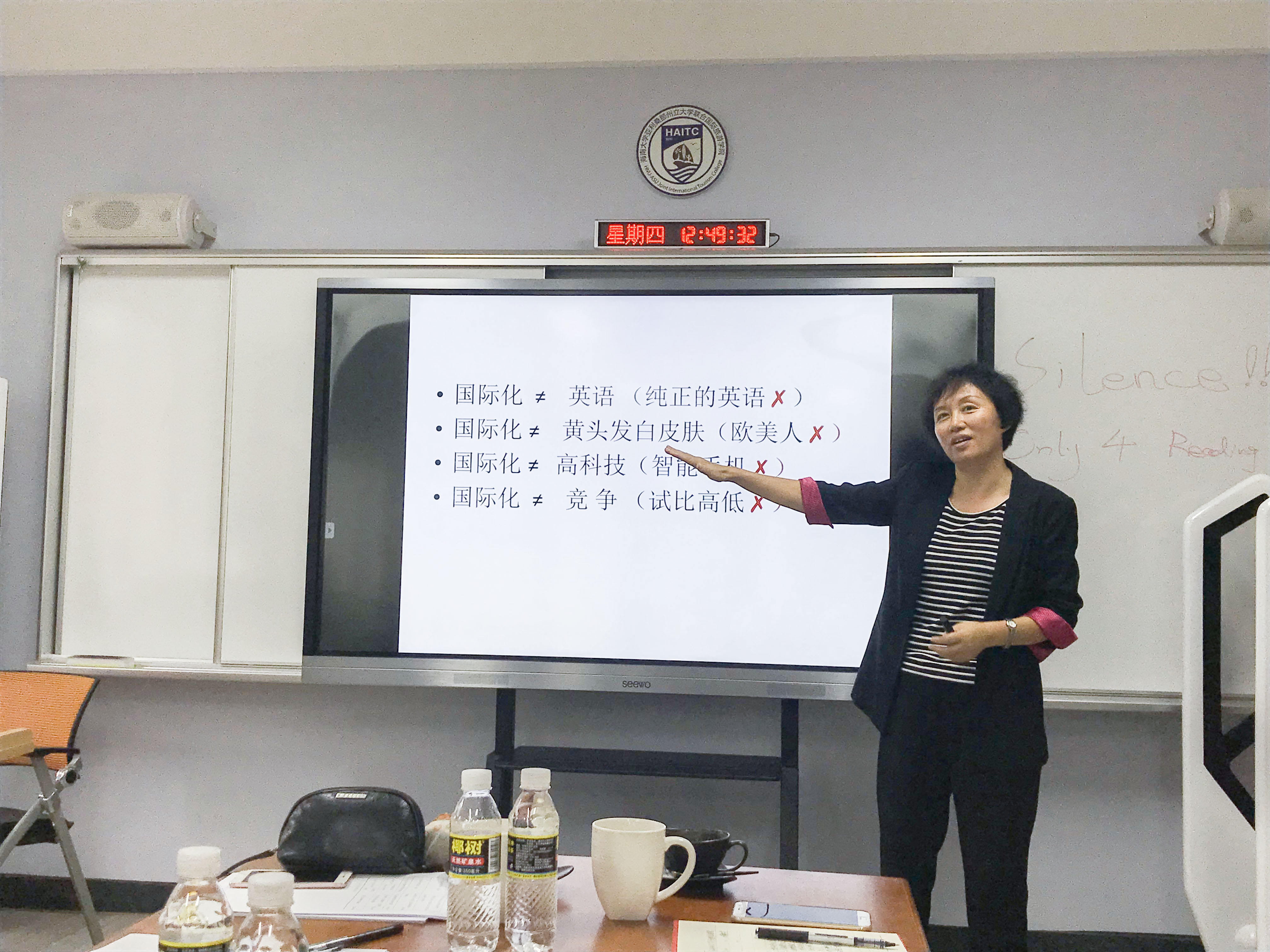1542975786761404.jpg 微信图片_2018112214471415.jpg